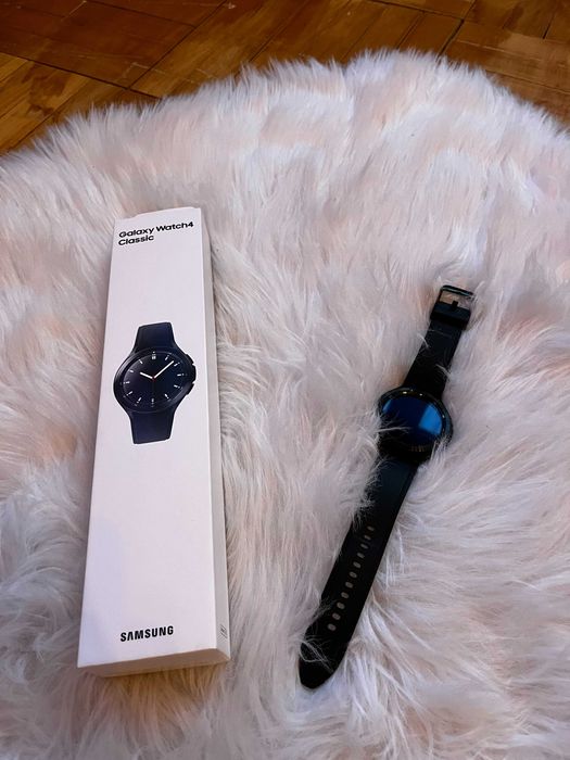 Samsung Galaxy Watch 4 Classic LTE 46 mm - jak nowy!