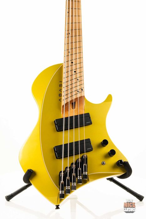 Larada 5 Bass Master Series Chartreuse