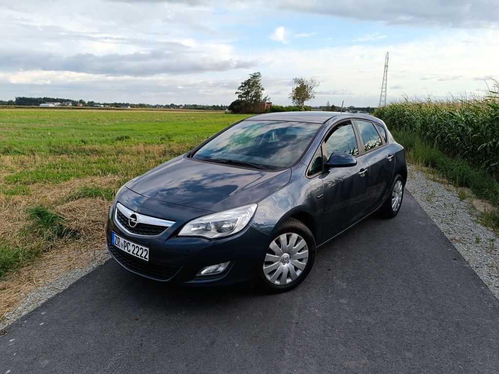 #*Opel_Astra*J*2010rok*Niemcy*1.4_benzyna*#