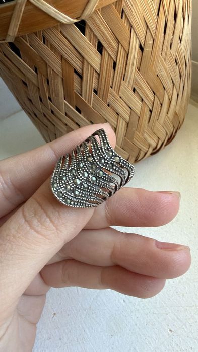 Anel de PRATA 925 com Marcassita