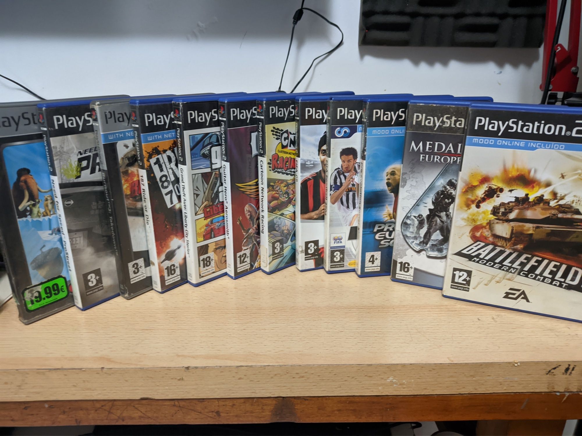 Caixas para jogos PS2