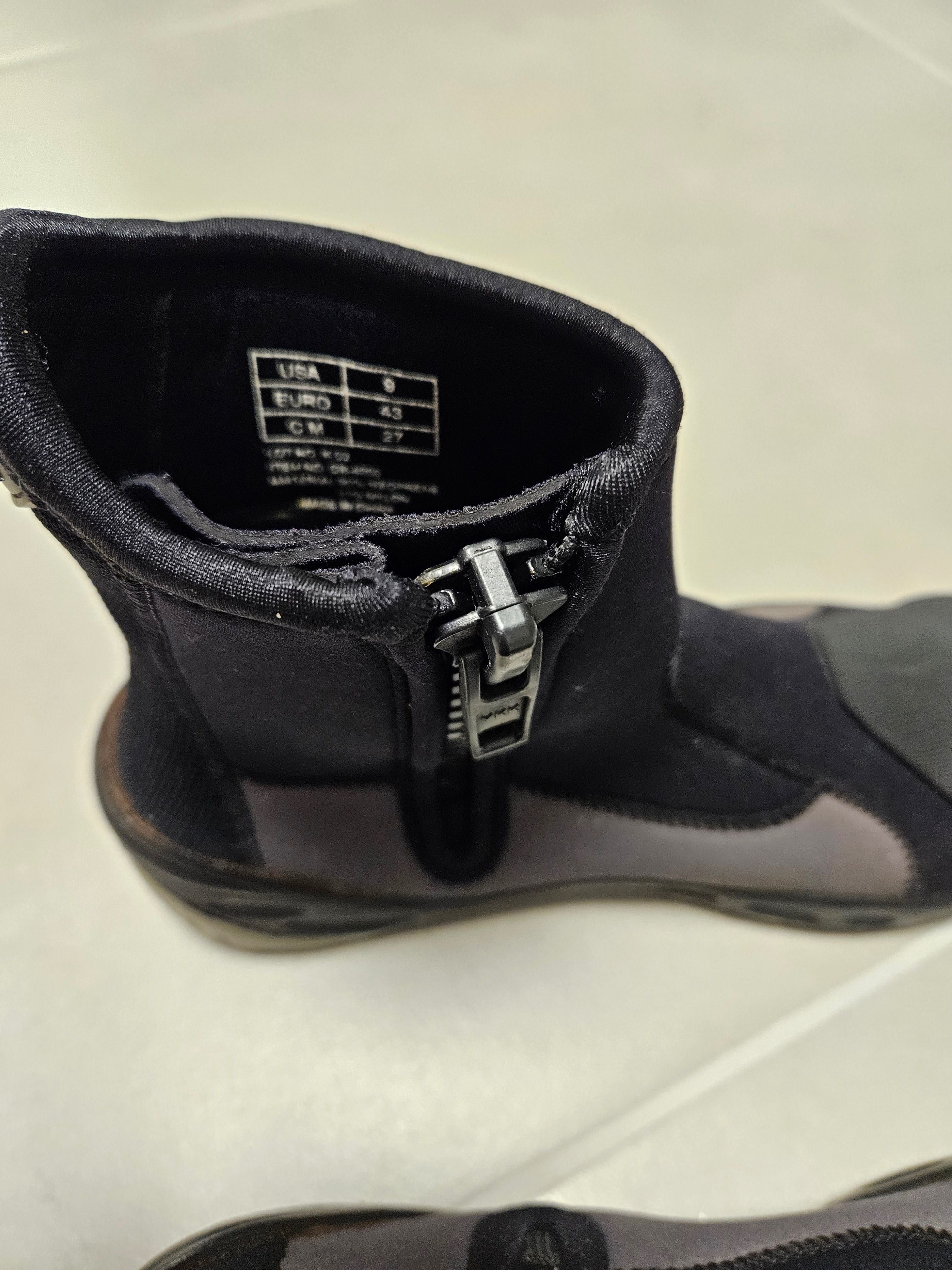 Botas de mergulho Tusa