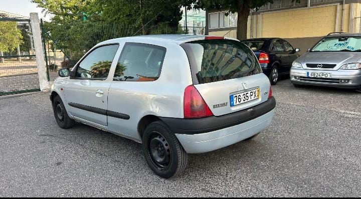 Renault clio 1.2 16v