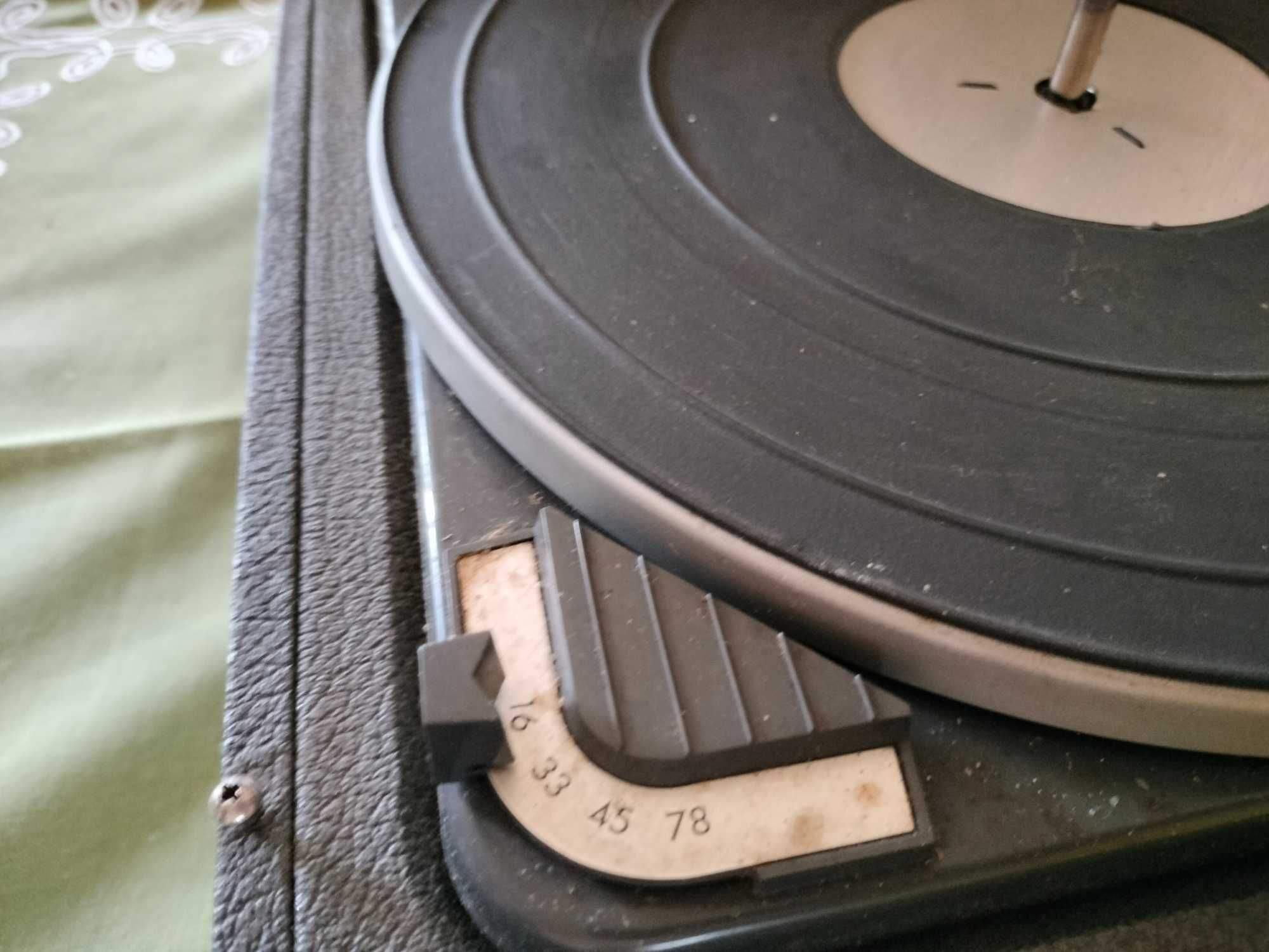 Retro gramofon Dual 1010 V niemiecki antyk działa