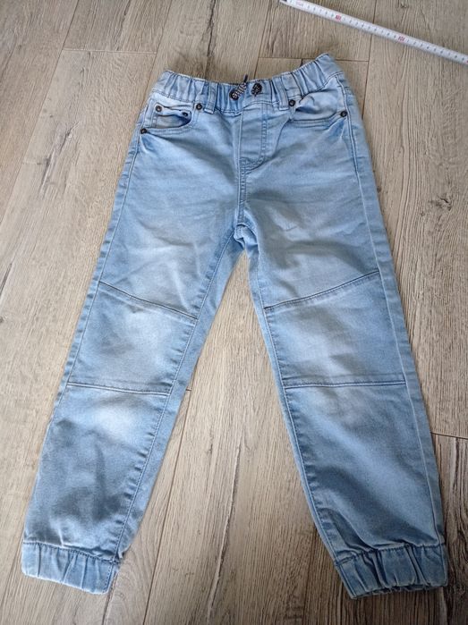 Jeansowe spodnie cool club 116