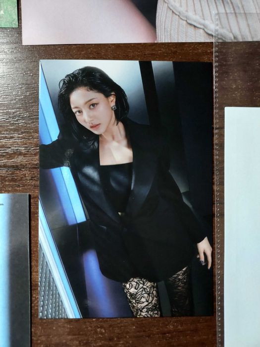 Продаж twice kpop, твайс кпоп офіційні позиції