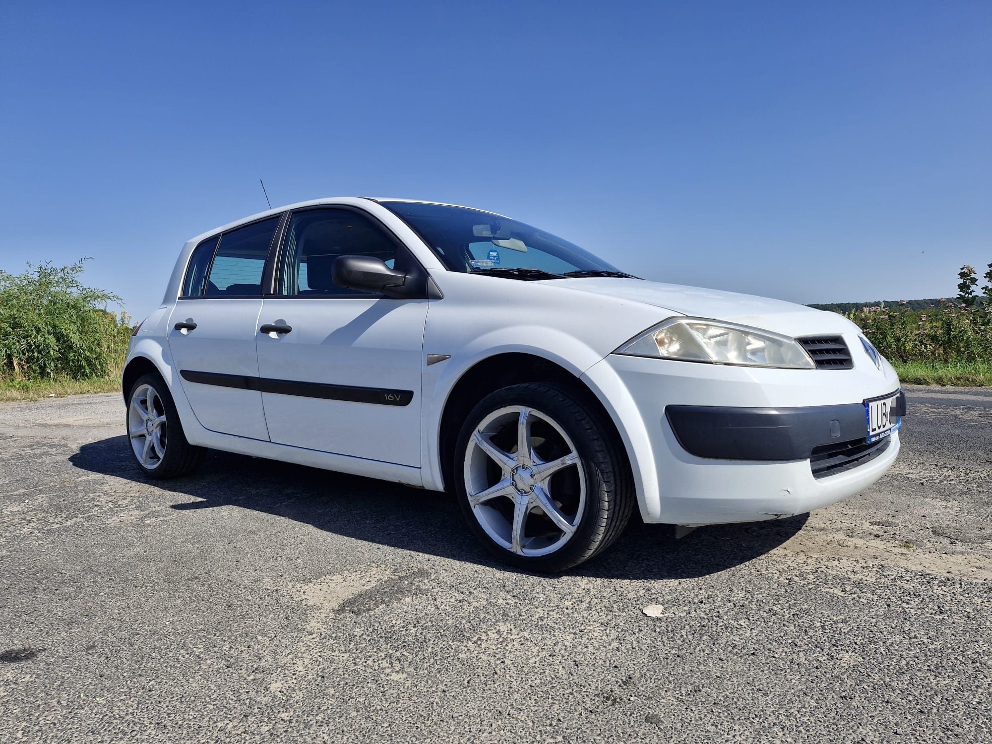 Renault Megane II 5 Drzwiowy 1.4B el. Szyby nowe OC i przeglad