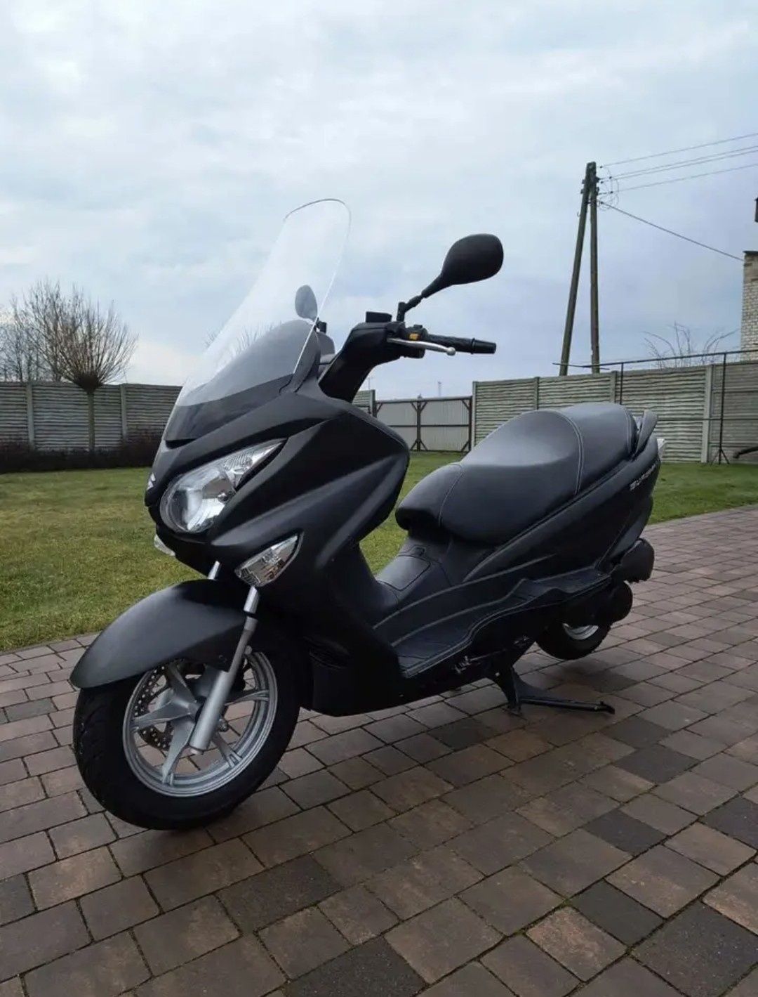 Suzuki Burgman 2014