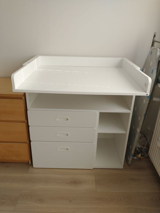 Komoda z przewijak Ikea Stuva