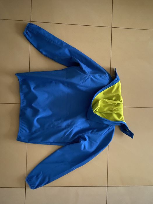Nowa kurtka softshell niebieska rozmiar L / XL uniseks