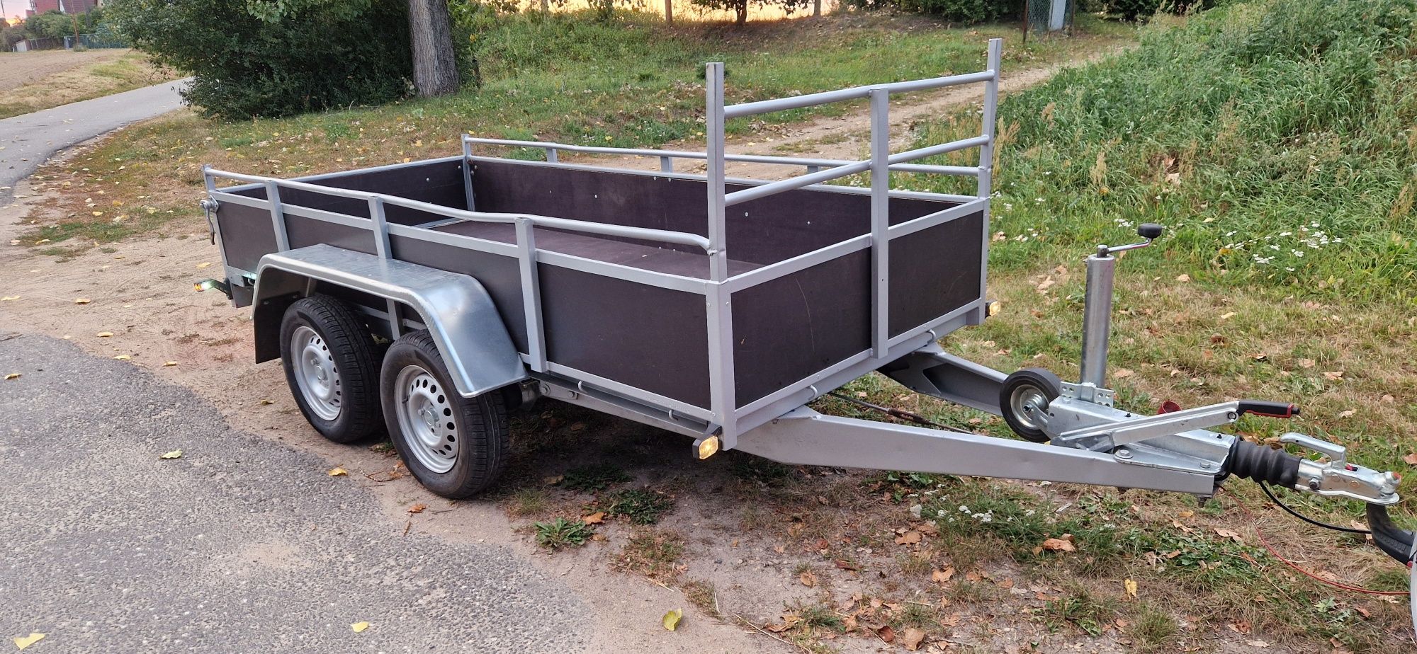 Przyczepka dwuosiowa 2000 DMC Holenderska Hapert odnowiona