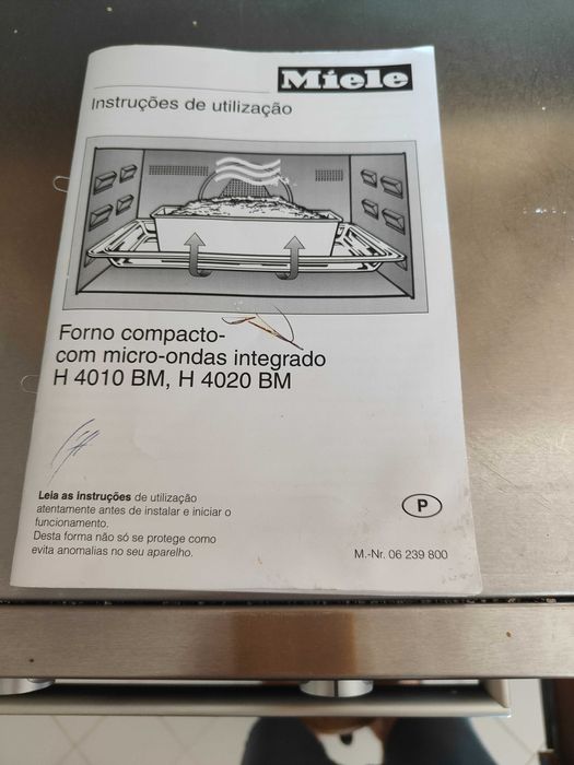 Miele Forno e Microondas 4010BM