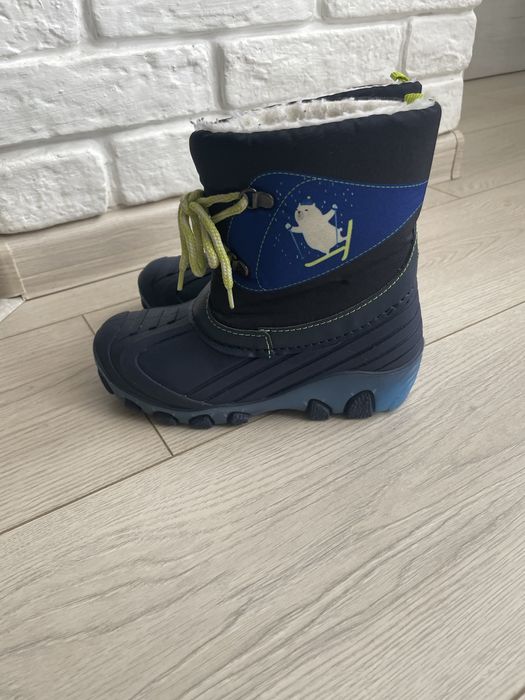 Дитячі зимові чоботи. Розмір 30. Стан ідеальний