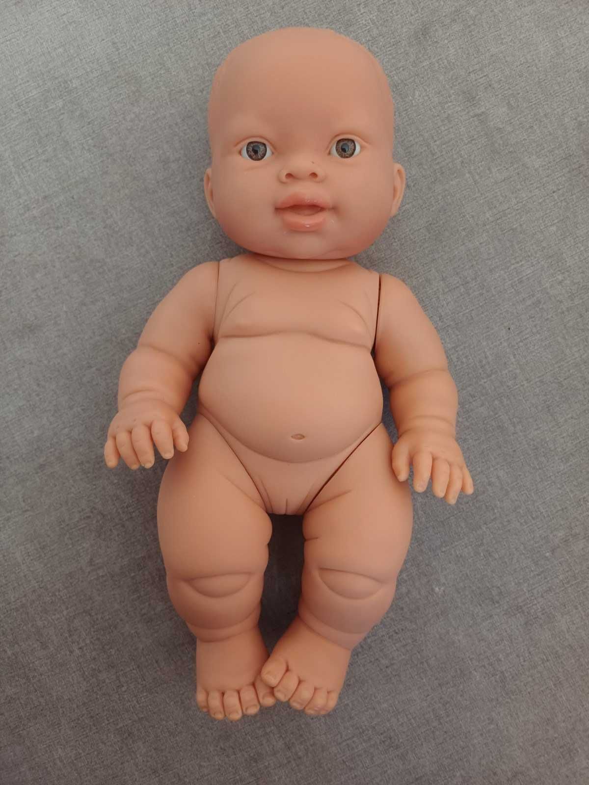 Кукла, вініловий пупс 22 см, дівчинка
ідеальный стан