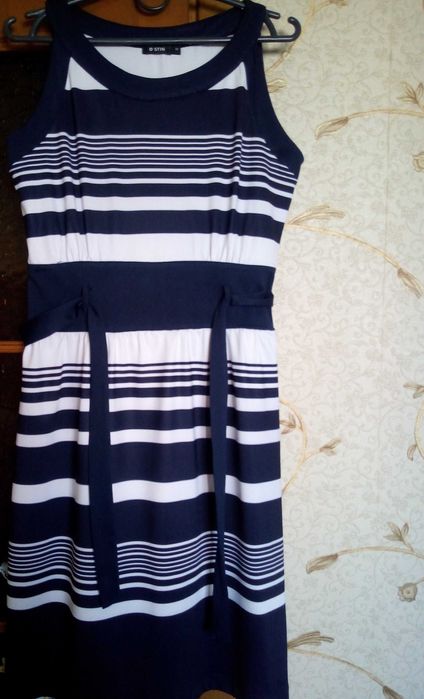 Продам платье OSTIN.