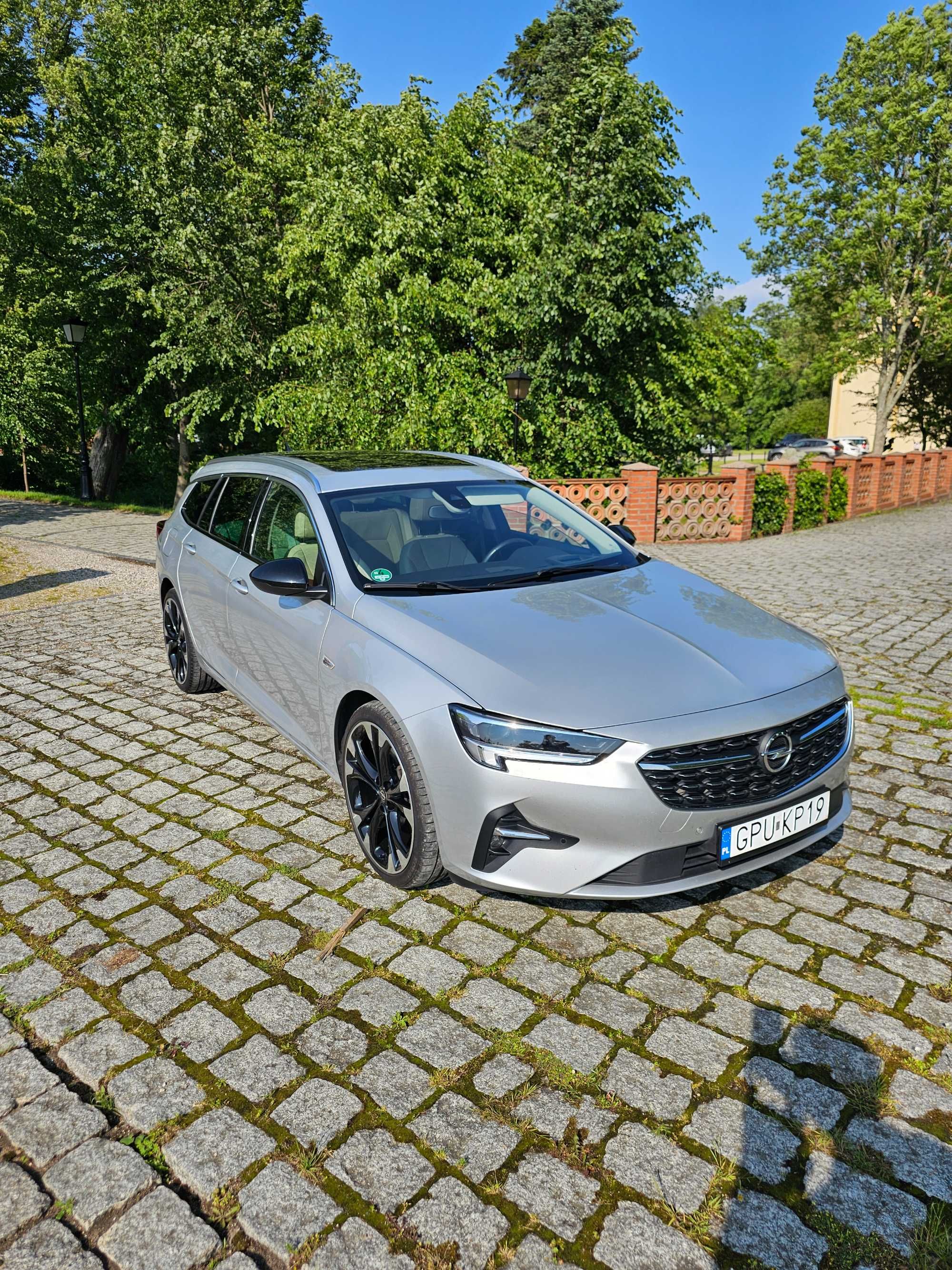 Opel Insignia 2.0 CDTI Business Elegance S&S ILUX, HUD, ACC, BOSE, PAN