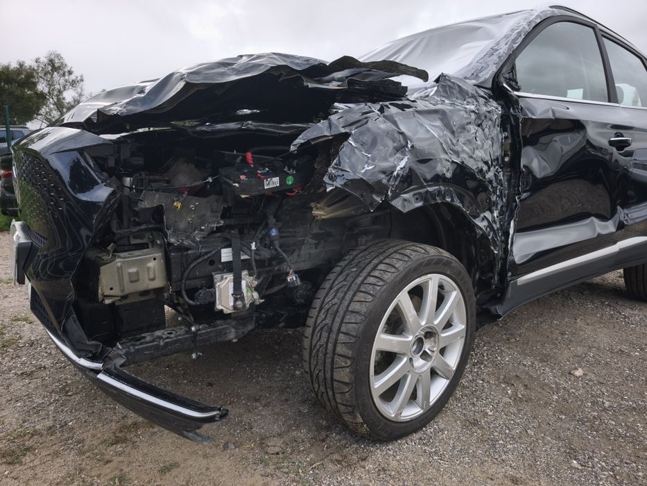 MG  ZS 100% eléctrico para peças