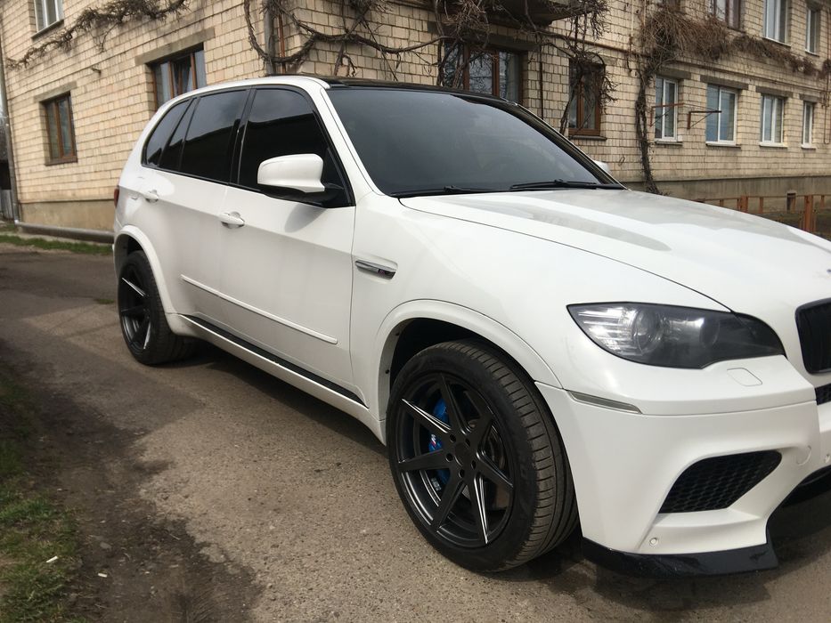Продам BMW X5M (e70)