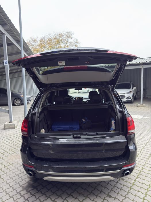 Продам BMW Х5 F15