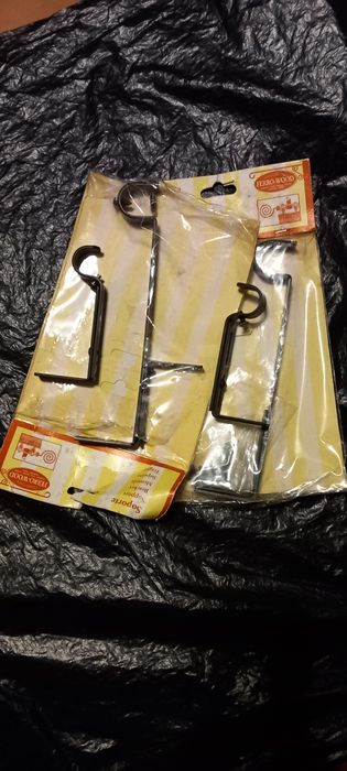 Suporte de varão de cortinados