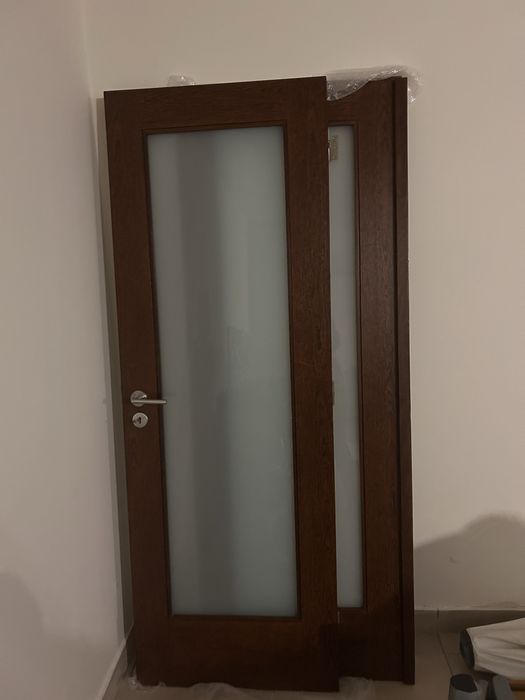 2 Portas interiores madeira com vidro
