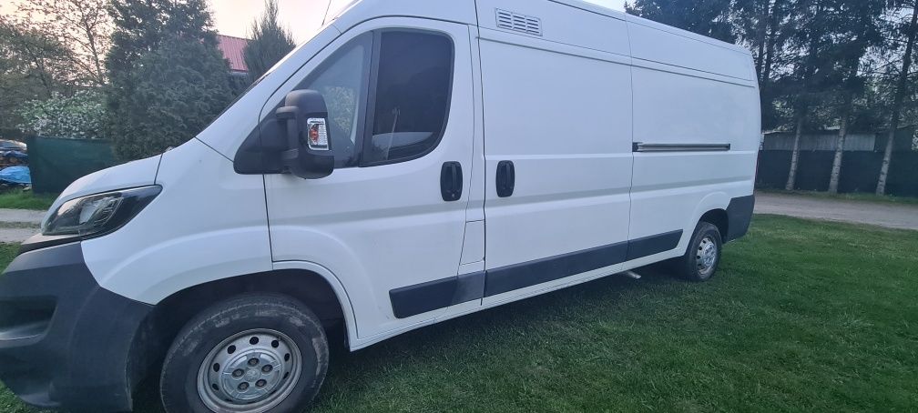 Peugeot Boxer 2.0  mały Przebieg