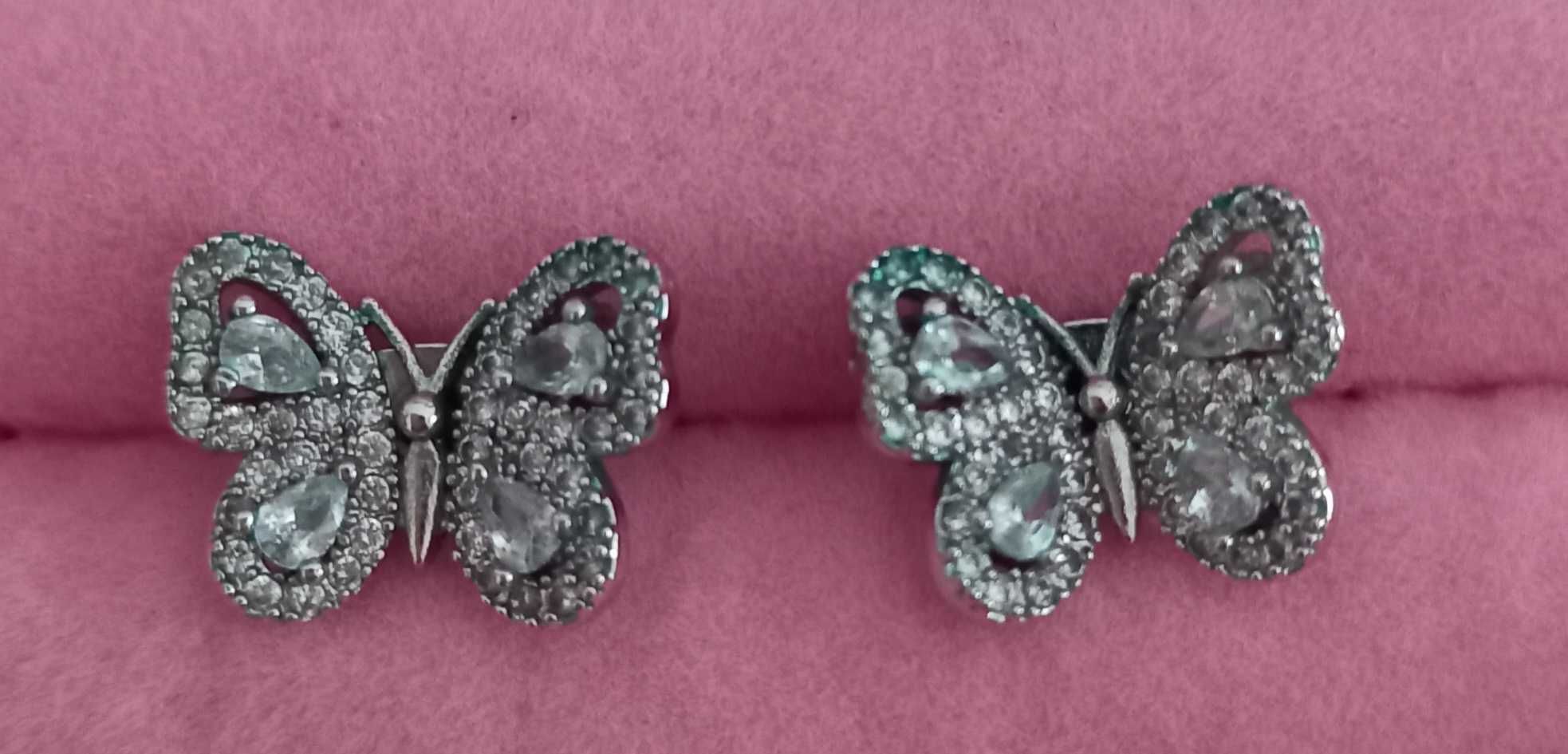 Brincos borboleta em rodio