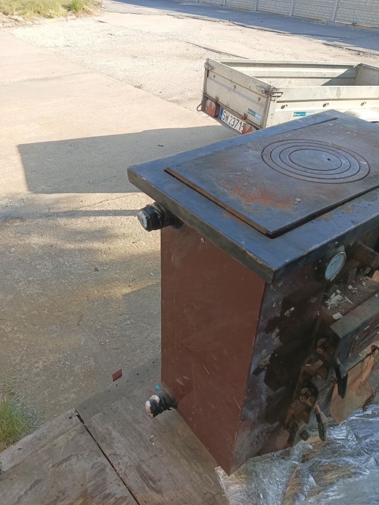 Sprzedam piecokuchnia Dworek z płaszczem wodnym