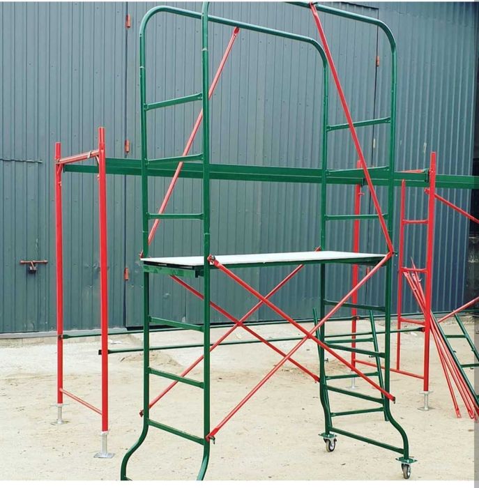 Персувні підмости, робочая подмость Мастер