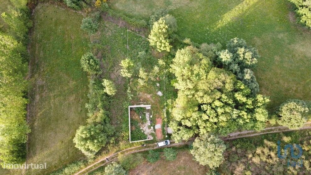 Terreno em Vale de Anta de 295,00 m2