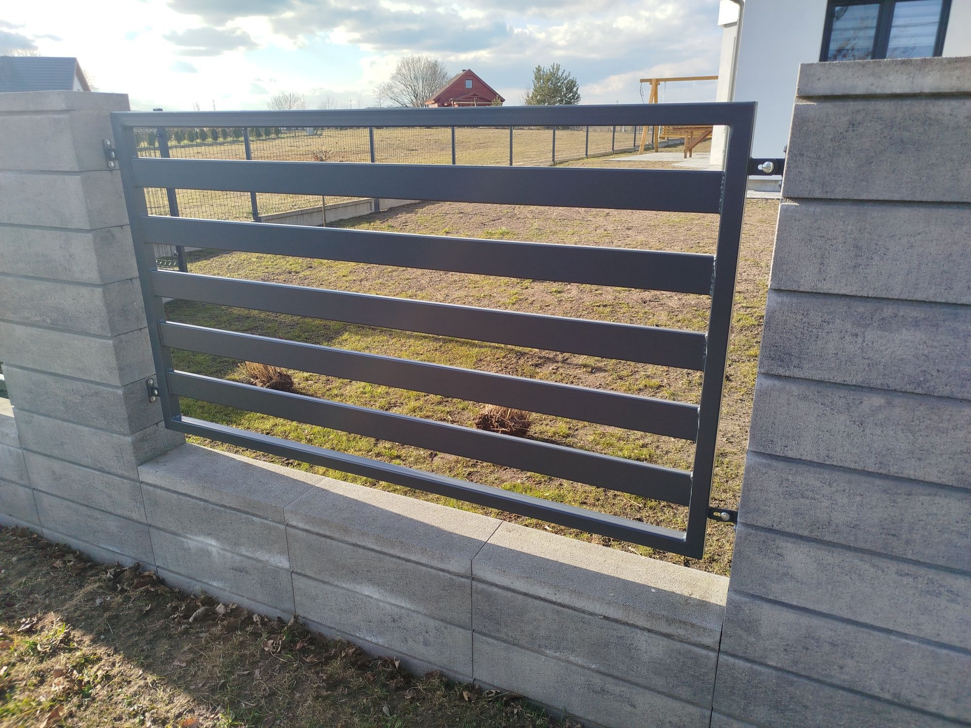 Brama przesuwna palisadowa 5m swiatlo