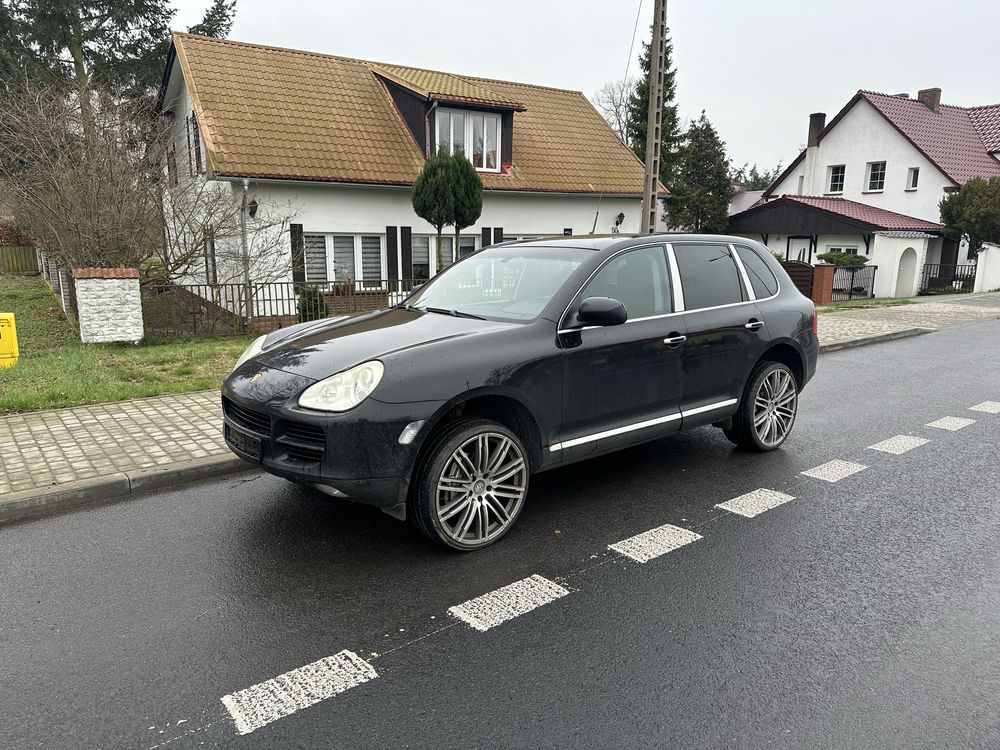 Porsche Cayenne,Zarejestrowany w Niemczech.