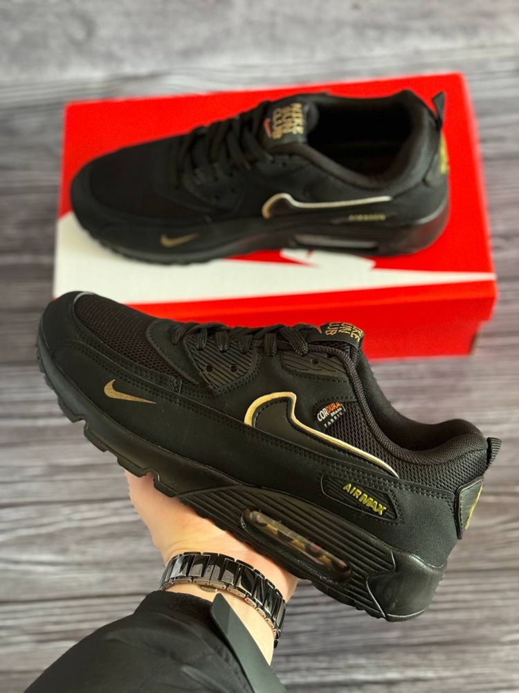 В наявності чоловічі кросівки Nike Air Max 90