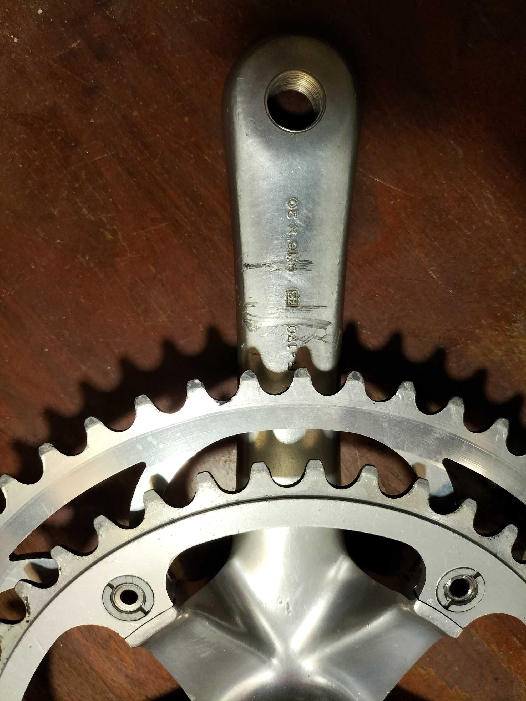 Korba Campagnolo CHORUS, C Record era 170 mm z orginalnymi zaślepkami