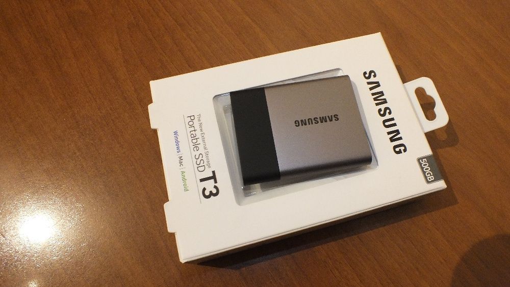 OPORTUNIDADE - Disco Externo Samsung SSD 500GB USB - MU-PT500B/EU