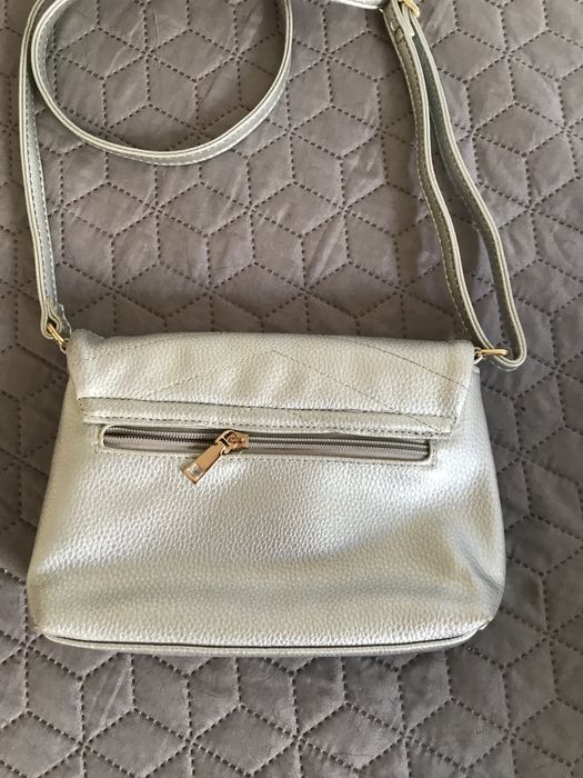 Сумочка жіноча через плече