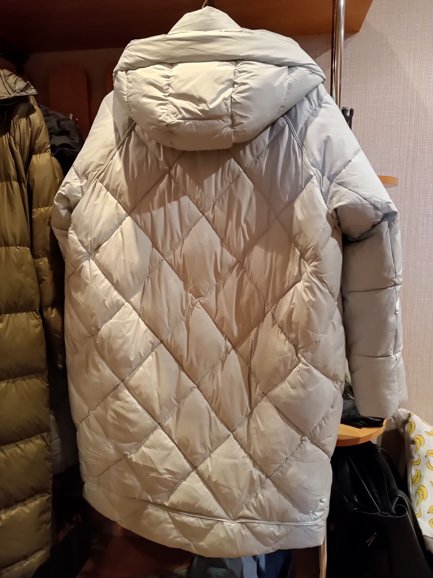 Продам новый пуховик