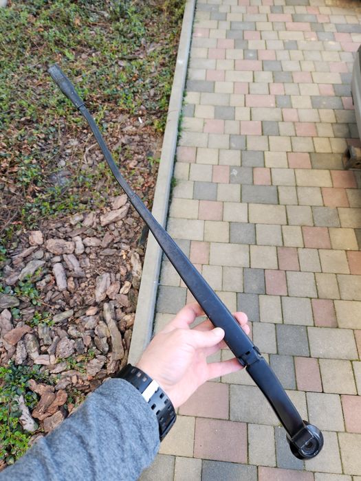 Тримач склоочисника Ford