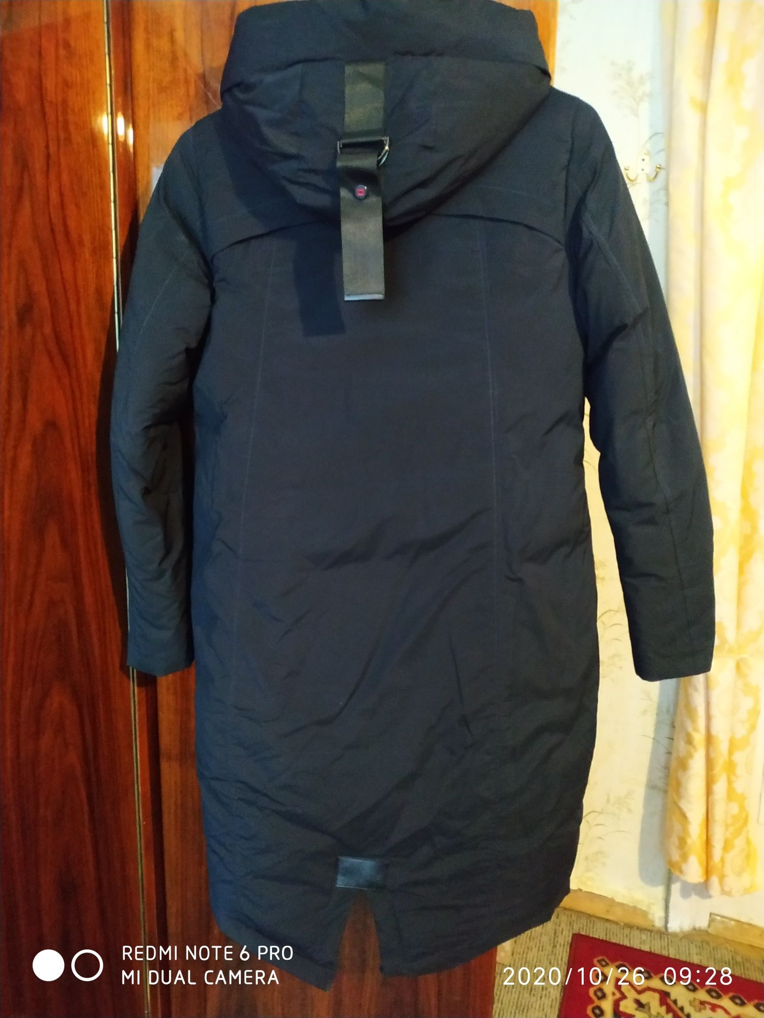 Зимова куртка розмір 42-44