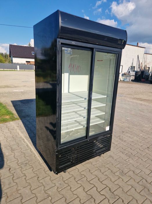 Witryna chłodnicza 900 litr,NoFrost-chłodnia lodówka