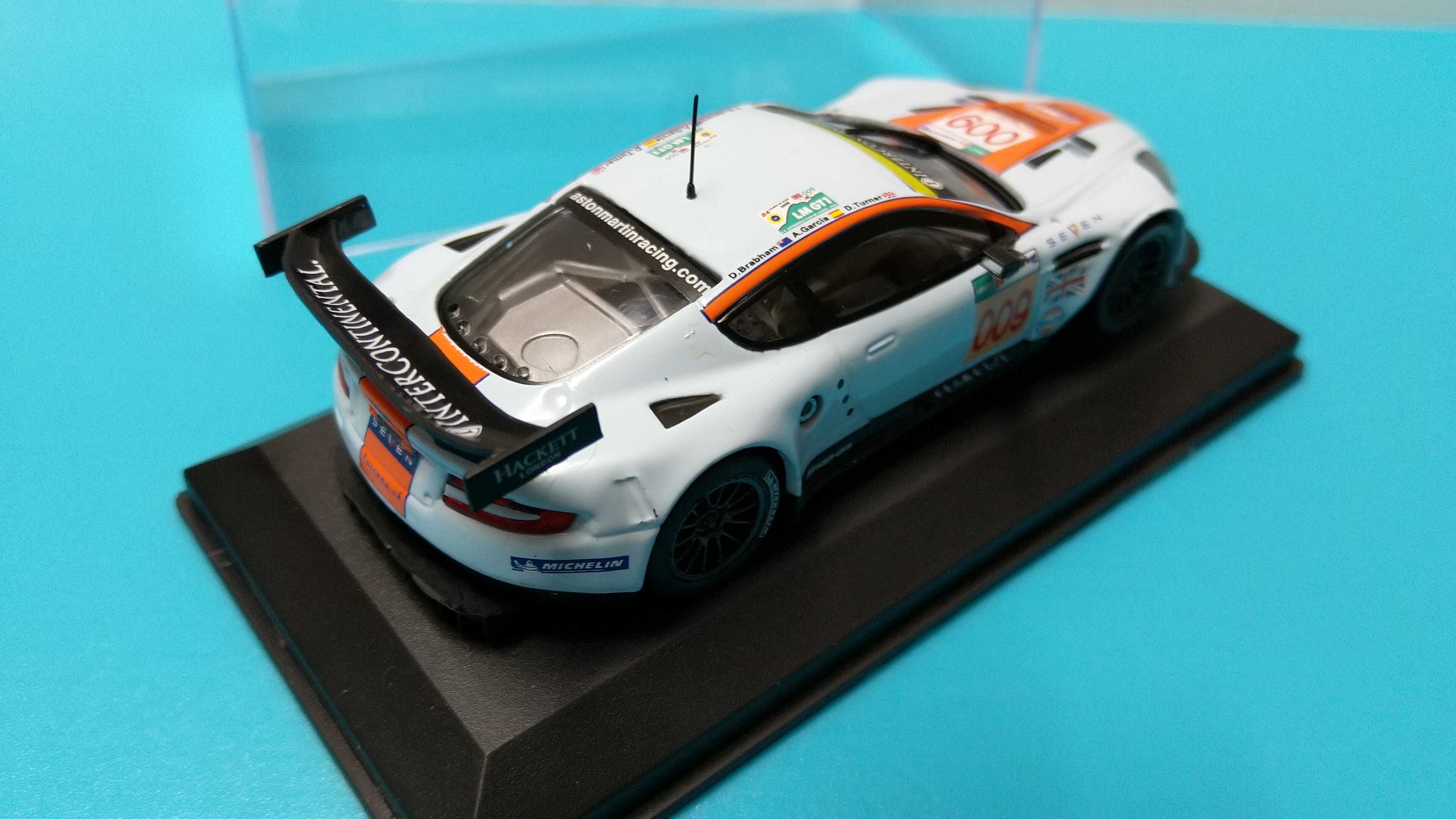 Aston Martin DBR9 #009 - 24 horas Le Mans 2008: miniatura Ixo esc 1/43