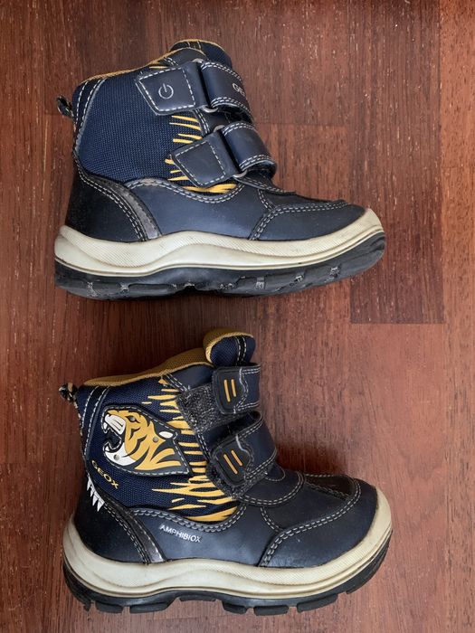 Buty dziecięce zimowe Geox r. 24