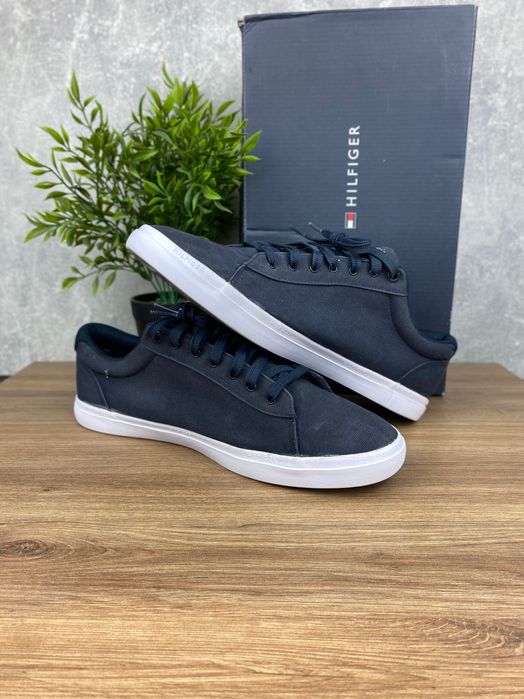 Granatowe sneakersy Tommy Hilfiger Essential Stripes r. 43