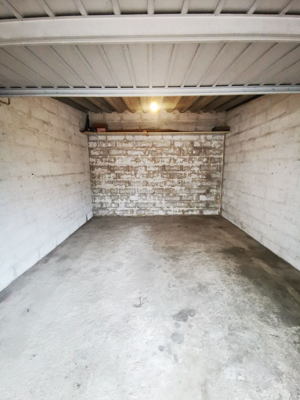 Apartamento T3 com garagem fechada