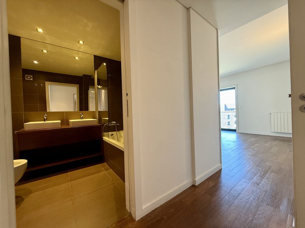 Apartamanto T3, em Paranhos, Porto