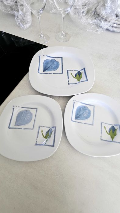 Zestaw talerzy porcelana