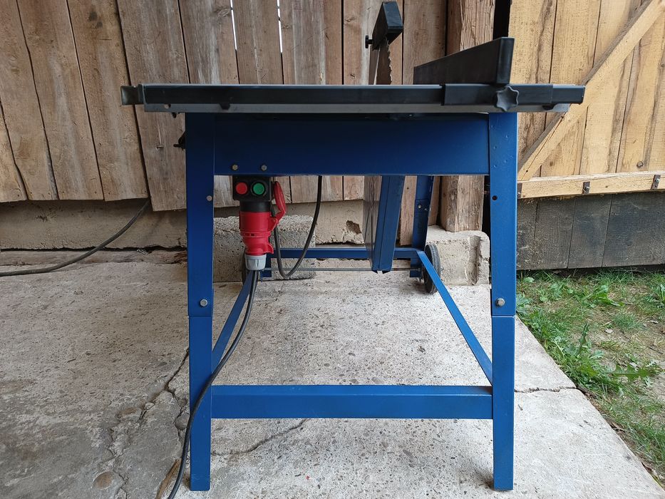 Piła stołowa do drewna krajzega tarczowa cerkularka cyrkulatka