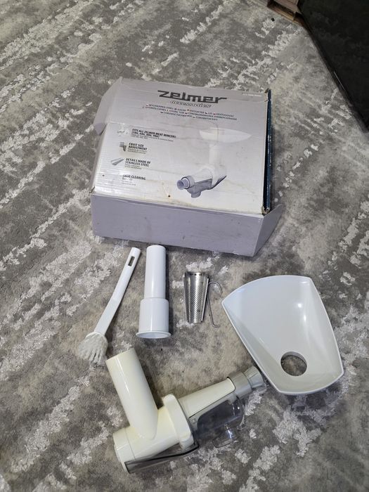 Продам насадку під томат фірми Zelmer