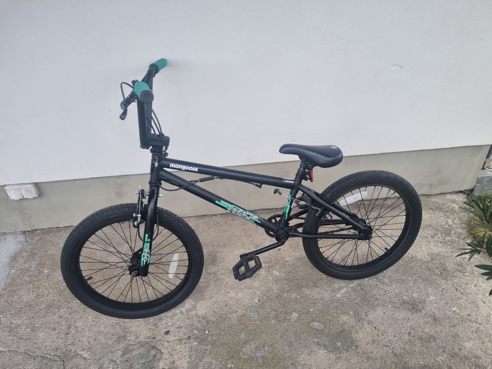 BMX Mongoose Legion L10