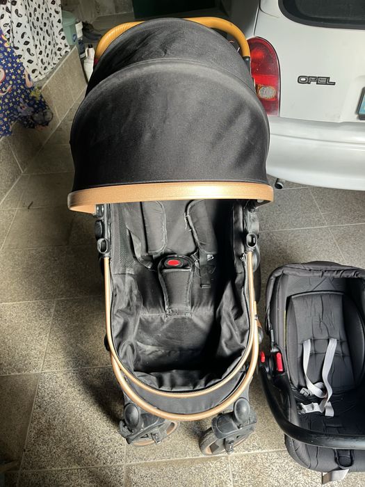 Vendo Carrinho de bebé